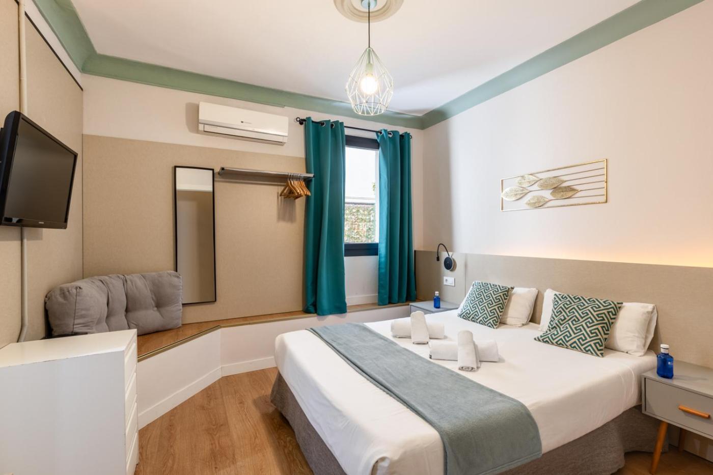 Regina Selfcheck-In Smart Rooms Palma de Mallorca Exterior photo