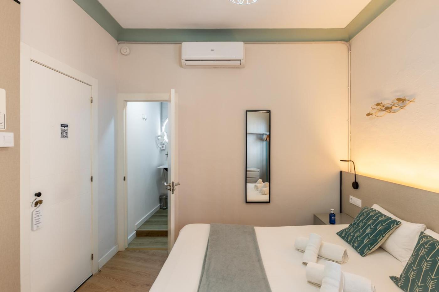 Regina Selfcheck-In Smart Rooms Palma de Mallorca Exterior photo
