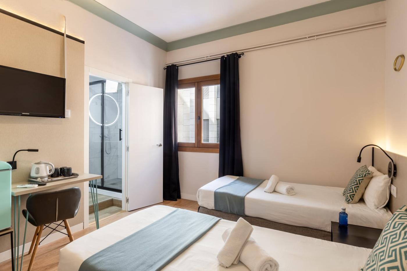 Regina Selfcheck-In Smart Rooms Palma de Mallorca Exterior photo