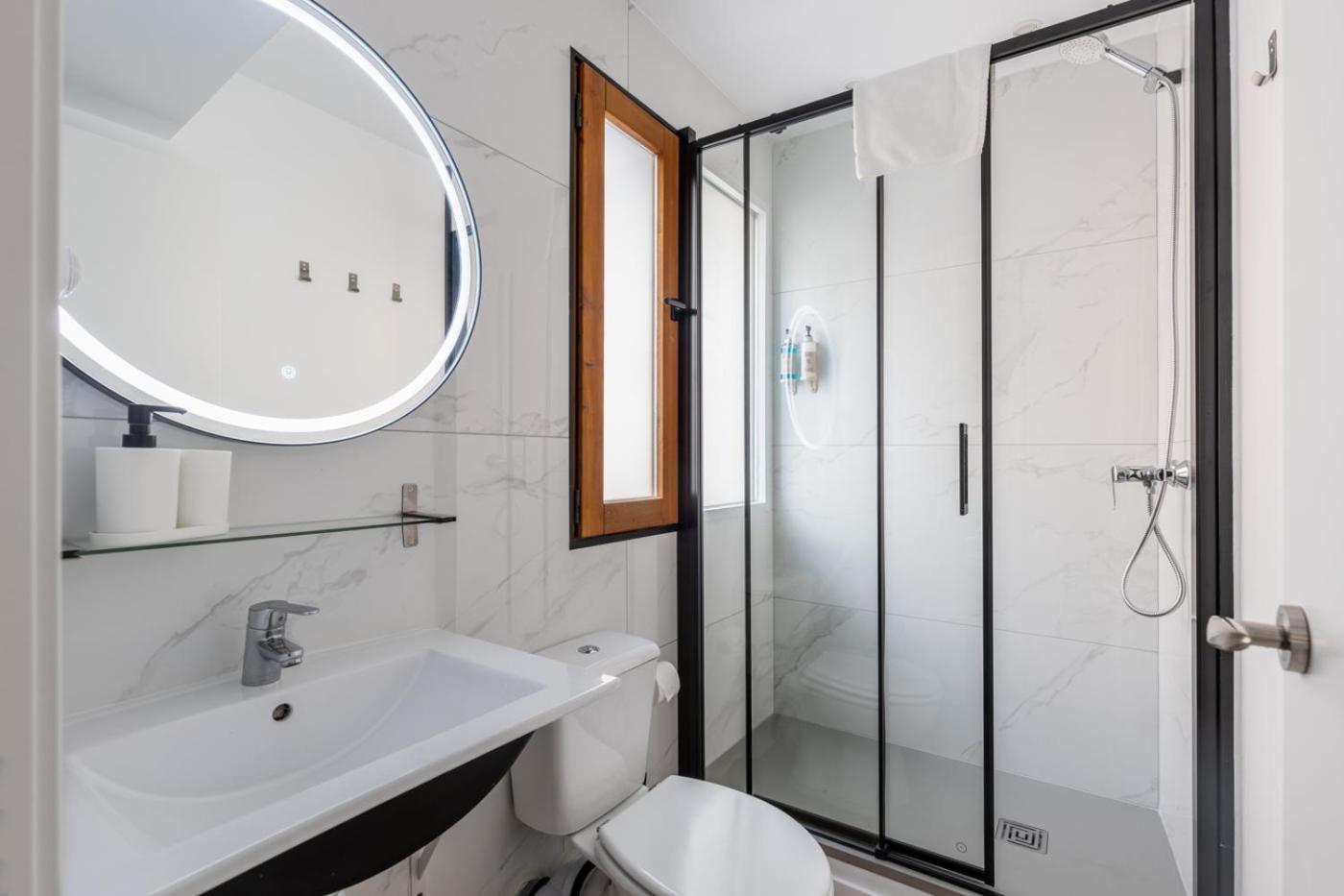 Regina Selfcheck-In Smart Rooms Palma de Mallorca Exterior photo
